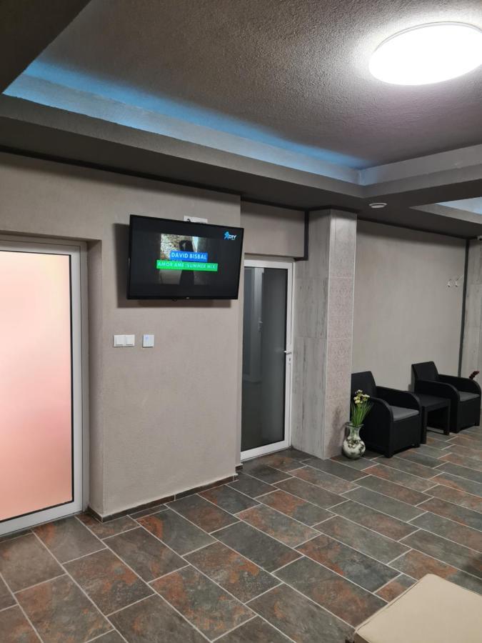 Hotel Paris Relax Zone Balchik Exterior foto