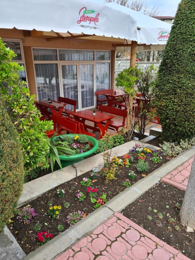 Hotel Paris Relax Zone Balchik Exterior foto