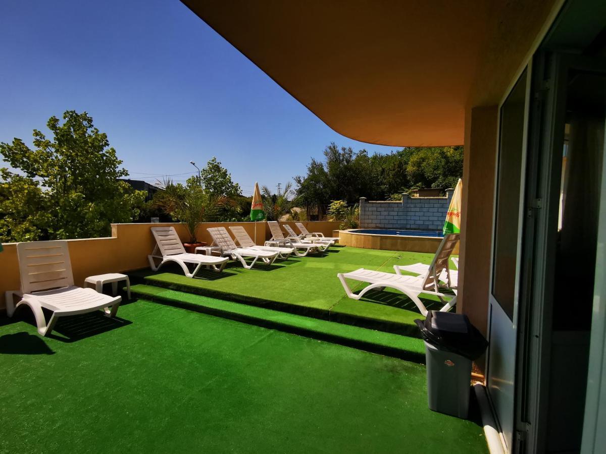 Hotel Paris Relax Zone Balchik Exterior foto